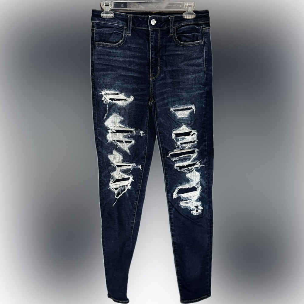 American Eagle jeans size 8, super hi-rise jegging with super stretch. Dark wash